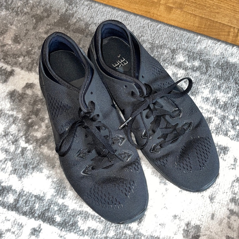 Brand New Black Nike Sneakers